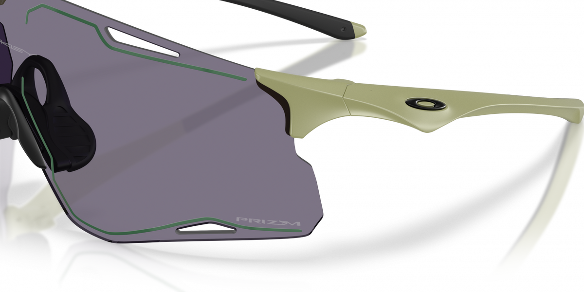 Oakley OO9538D