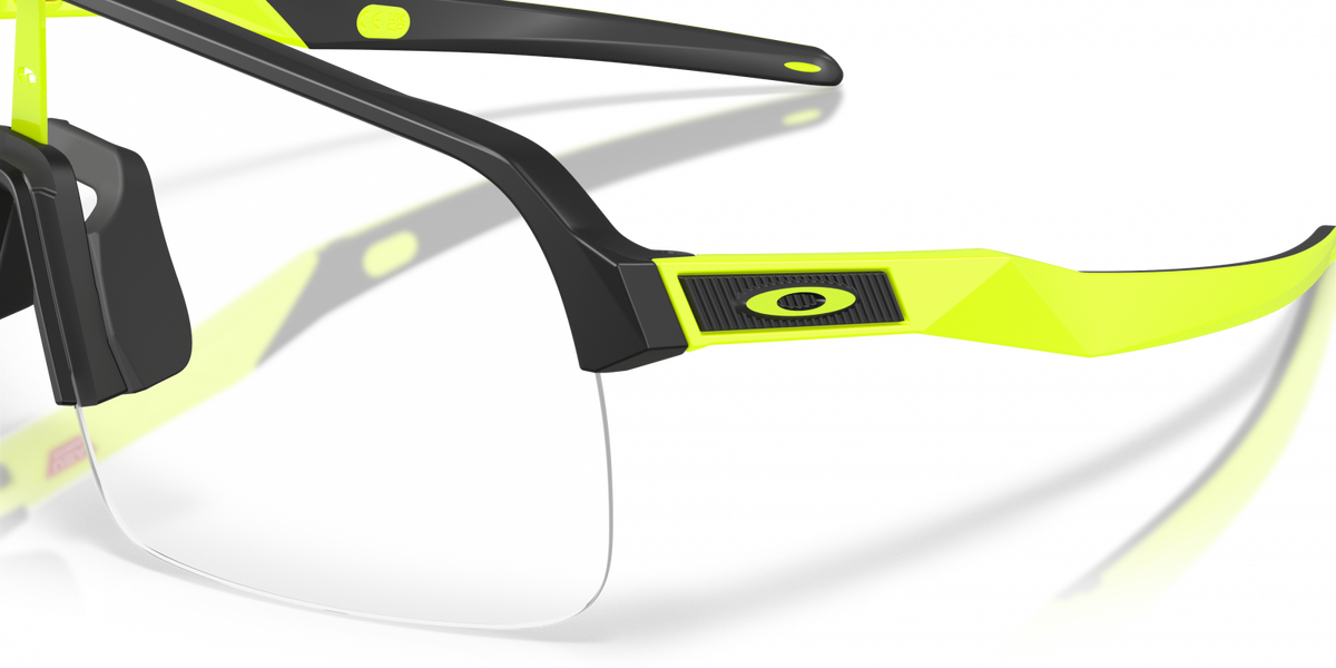 Oakley OO9463 Sutro Lite 946380